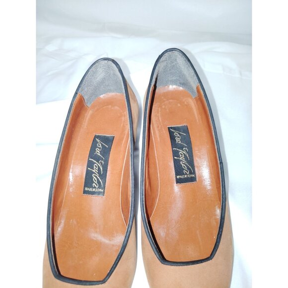 Vintage Lord & Taylor Low Heel Pumps - Womens Size 6- Tan Suede Leather Upper - Picture 6 of 6